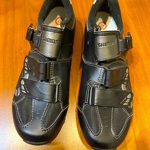 SHIMANO cycling cleats